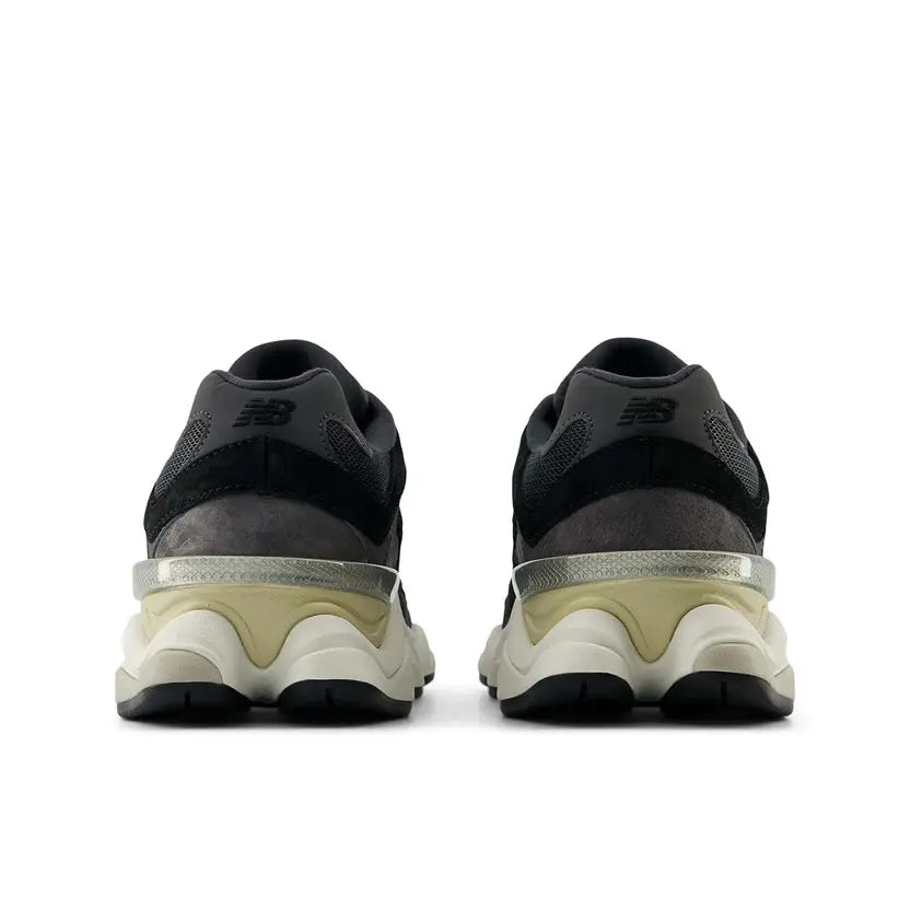 New Balance 9060 Black Lifestyle