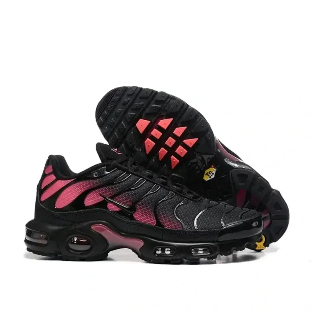 Air Max Plus TN Black Hyper Pink
