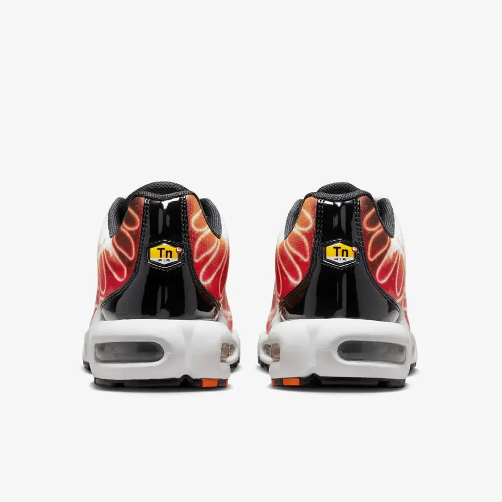 Air Max Plus TN Light Photography